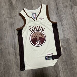 MENS STEPH CURRY GOLDEN STSTE WARRIORS JERSEY M